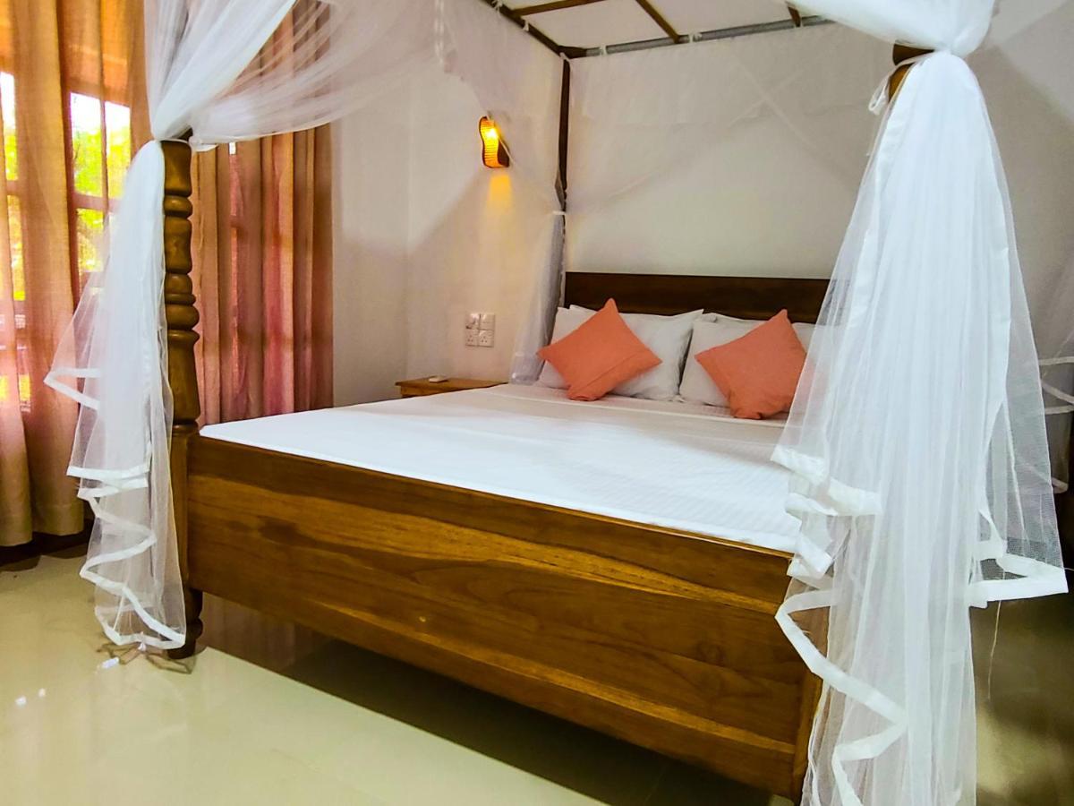Woodholic Homestay Sigirîya Extérieur photo