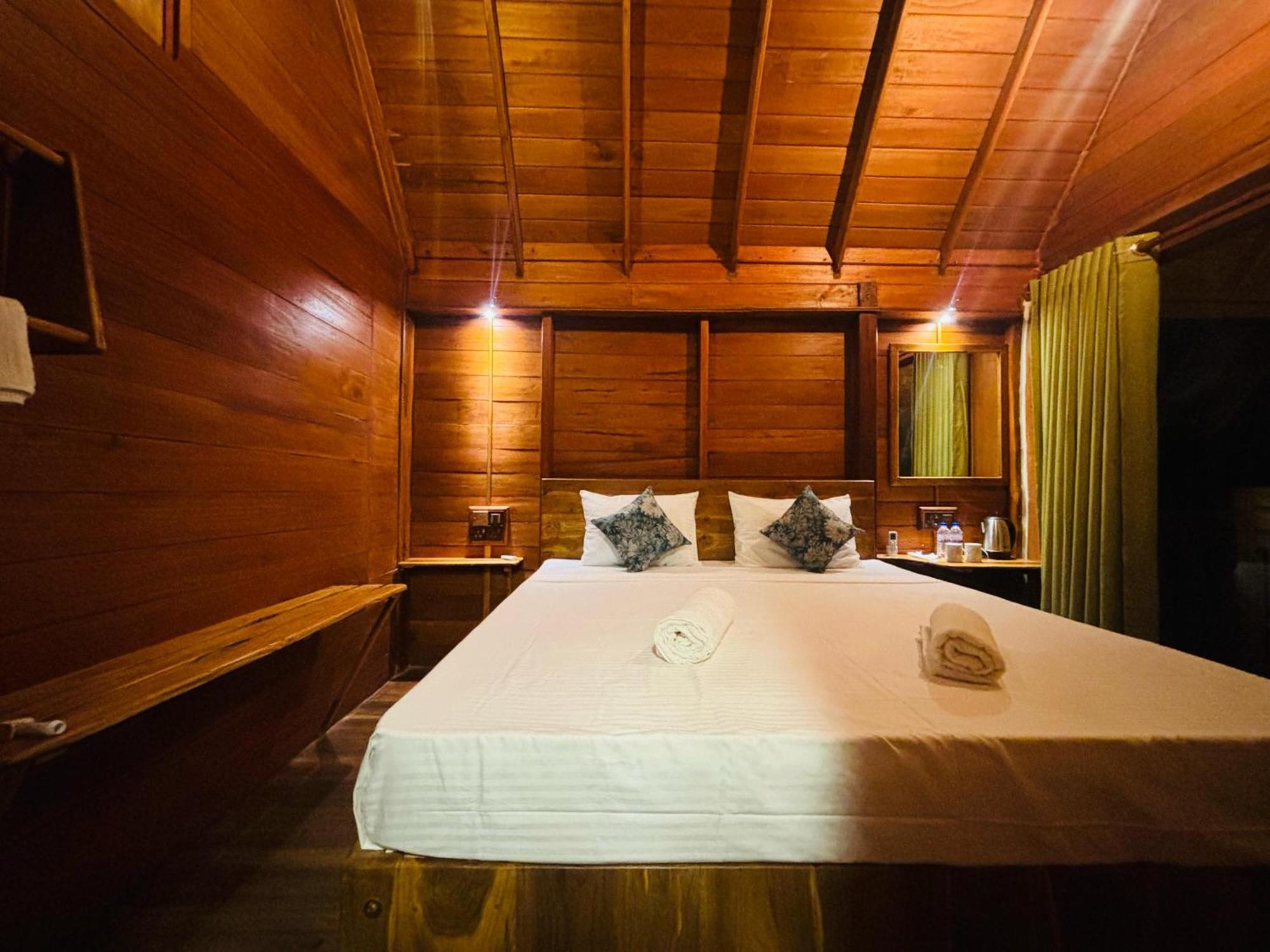 Woodholic Homestay Sigirîya Extérieur photo